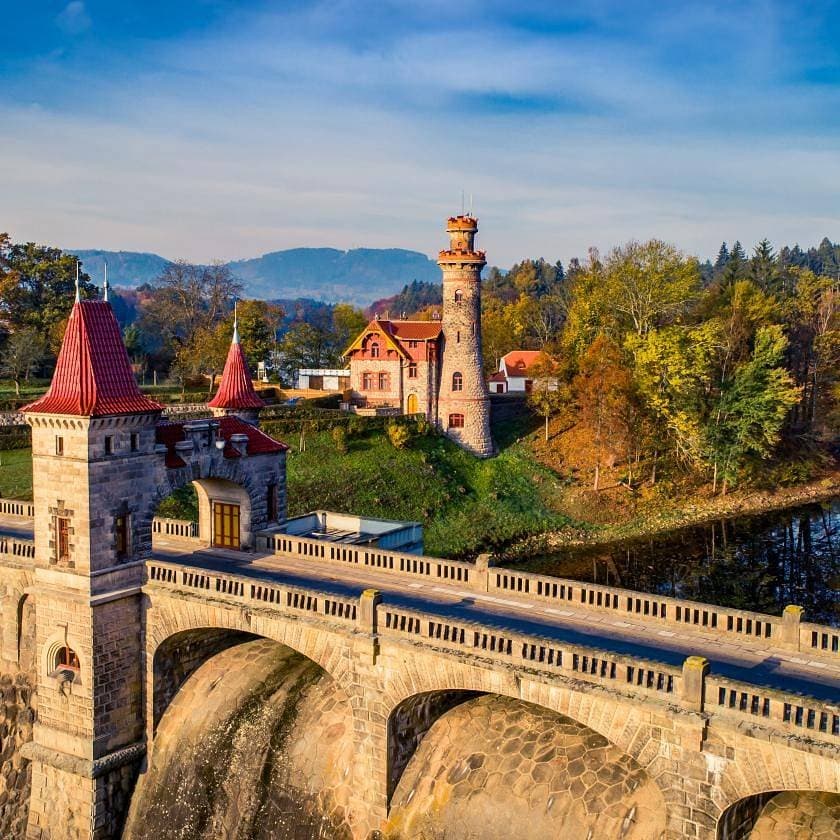 Přehrada Les Království